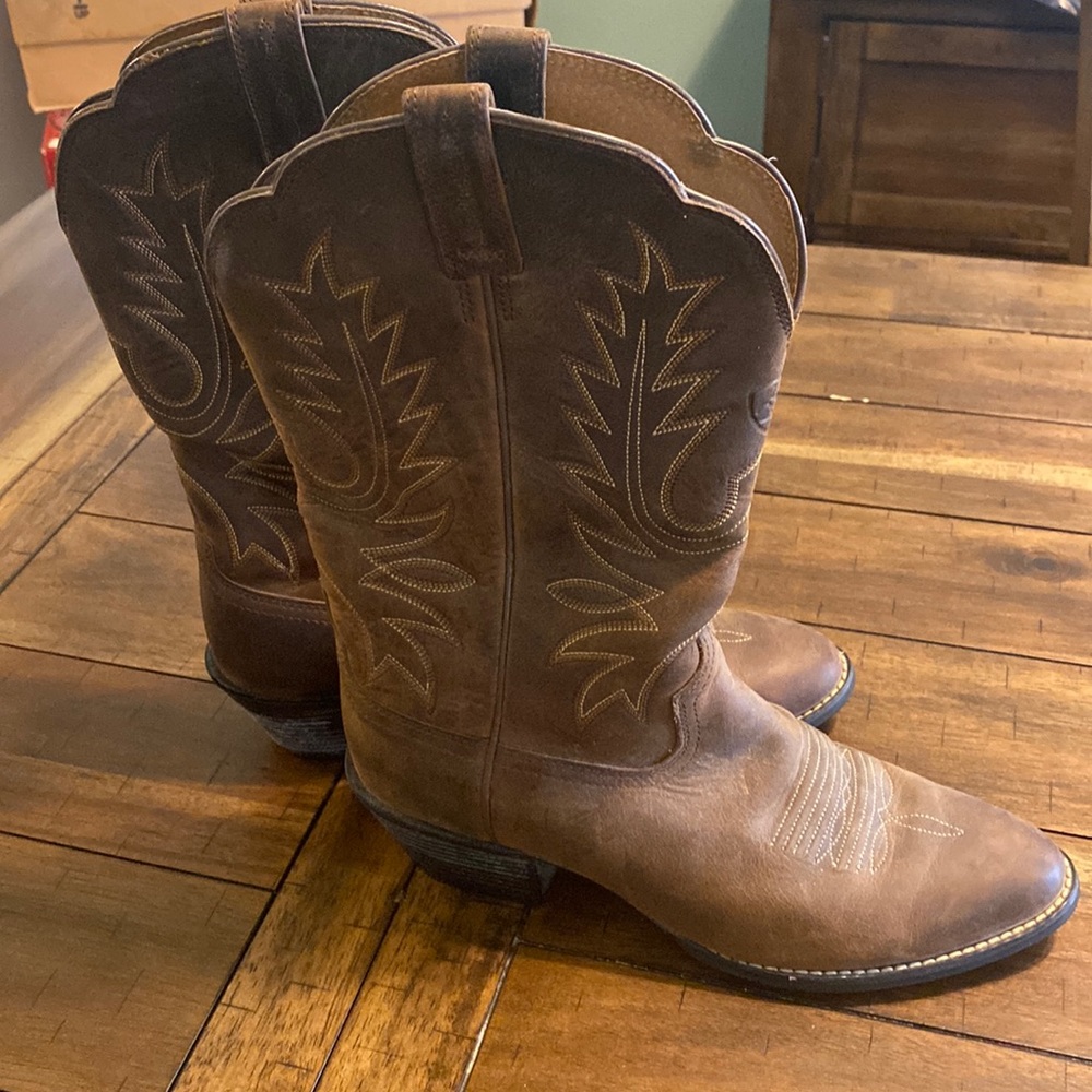 Ariat Cowboy Boots